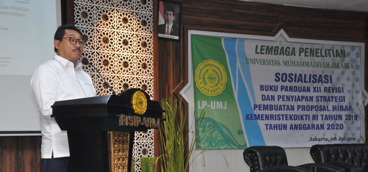 Rektor UMJ Prof. Syaiful Bakhri